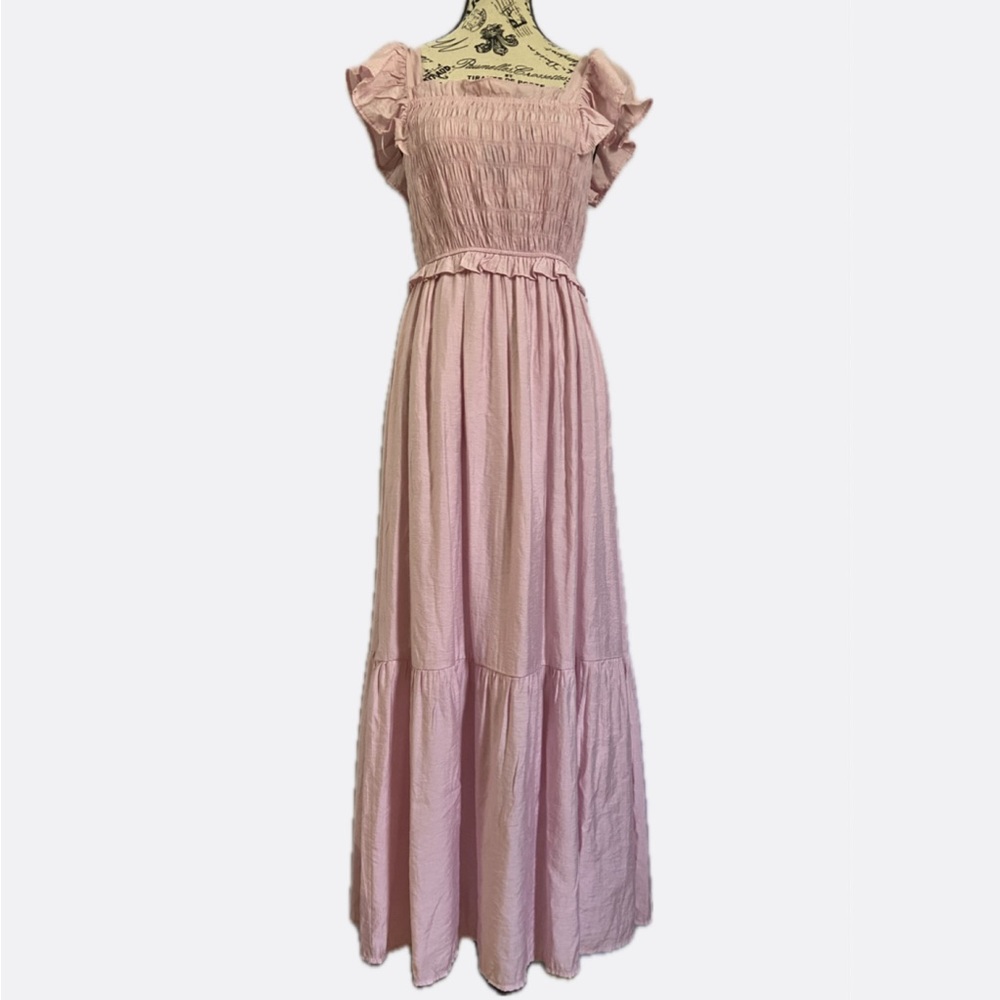 NWT Moon River Square Neck Flutter Sleeve Dress 🩷